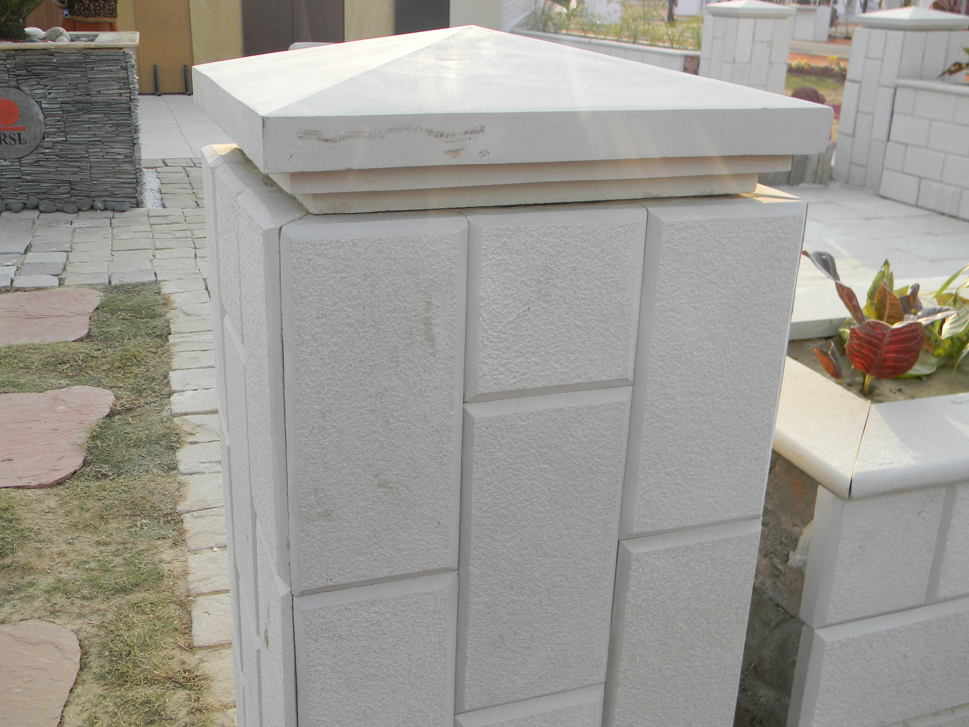 Manufacturers Exporters and Wholesale Suppliers of Pier Cap in Mint Sandstone India